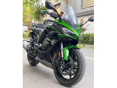 Custom 2020-2025 Kawasaki Z1000SX Motorcycle Fairings - Black Grey Green Ninja UK