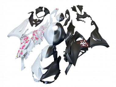 Custom 2023-2025 Kawasaki ZX6R Motorcycle Fairings - Black White with Flower UK