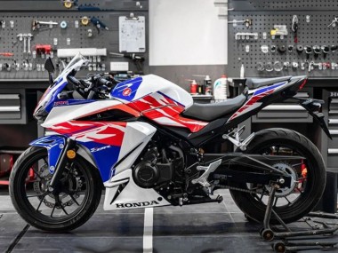 Custom 2022 Honda CBR400R Motorcycle Fairings - White Red Blue UK