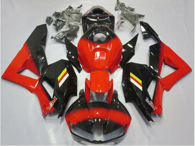 Gloss Red and Black 2013-2023 CBR600RR Motorcycle Fairings Gloss Red and Black 2013-2023 CBR600RR Motorcycle Fairings