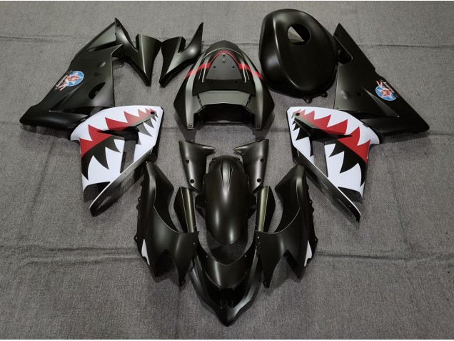 Matte Black Betty Bomber 2004-2005 ZX10R Motorcycle Fairings Matte Black Betty Bomber 2004-2005 ZX10R Motorcycle Fairings