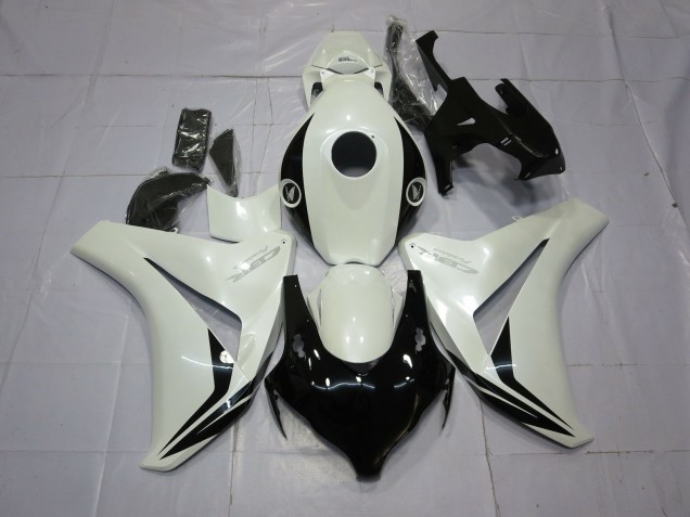 Pearl White and Black 2008-2011 CBR1000RR Motorcycle Fairings Pearl White and Black 2008-2011 CBR1000RR Motorcycle Fairings