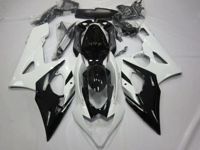 White Black and Silver 2005-2006 GSXR 1000 Motorcycle Fairings White Black and Silver 2005-2006 GSXR 1000 Motorcycle Fairings