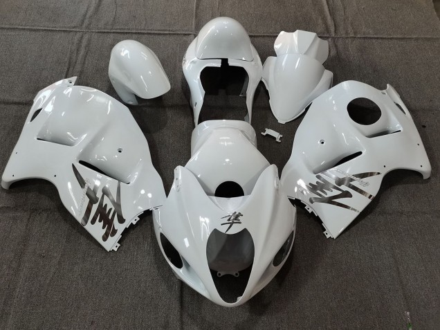 White Gloss OEM Style with Silver Decals 1997-2007 GSXR 1300 Hayabusa Motorcycle Fairings White Gloss OEM Style with Silver Decals 1997-2007 GSXR 1300 Hayabusa Motorcycle Fairings