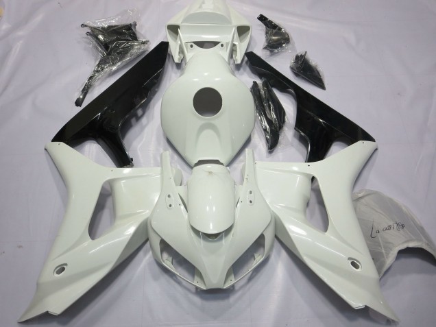 White and Black 2006-2007 CBR1000RR Motorcycle Fairings White and Black 2006-2007 CBR1000RR Motorcycle Fairings