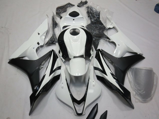 White and Black OEM Style 2007-2008 CBR600RR Motorcycle Fairings White and Black OEM Style 2007-2008 CBR600RR Motorcycle Fairings